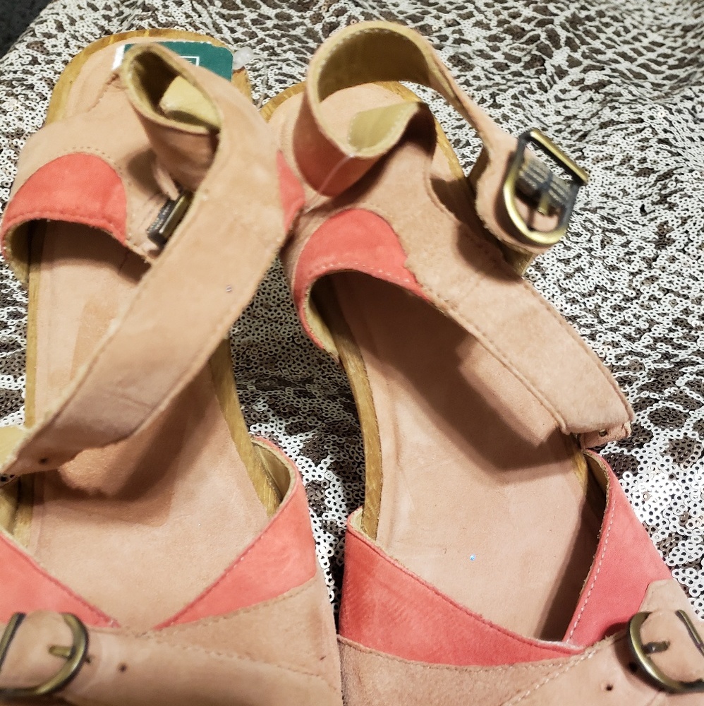 New L.L. Bean sandals size 8m - Picture 4 of 6